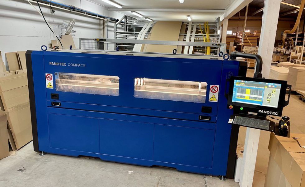 EUROMOF gana tiempo y ahorra cartón embalando con PANOTEC