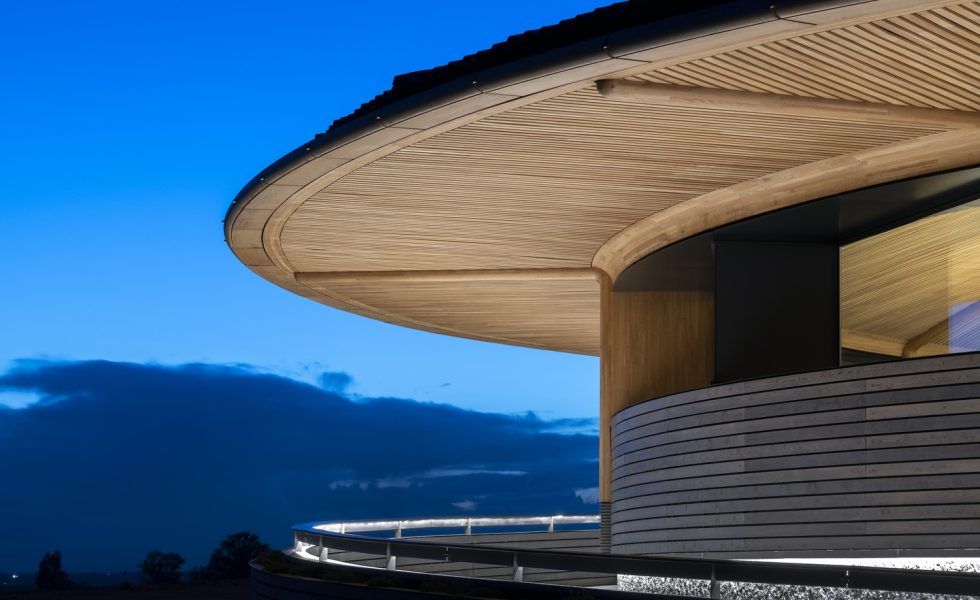 Le Dôme de Foster + Partners combina a la perfección arquitectura y paisaje