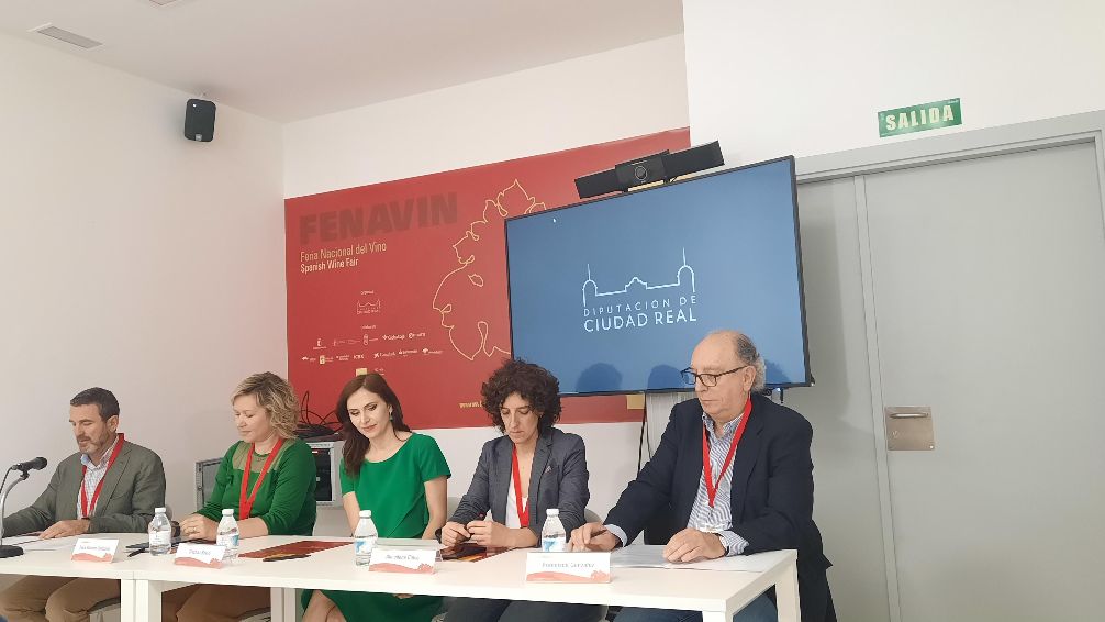 Los tapones de corcho natural contribuyen a proteger los alcornocales