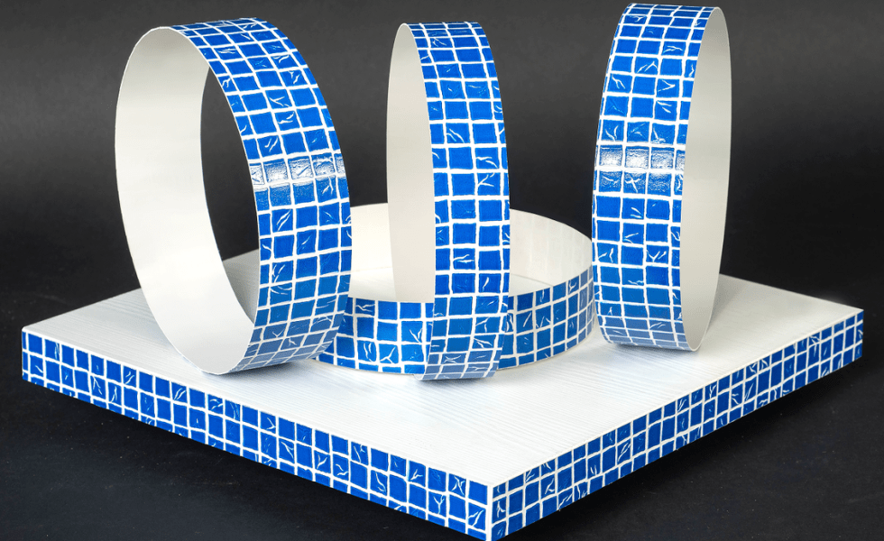 Mosaico Azul Pool, el canto con espíritu veraniego de CANTISA