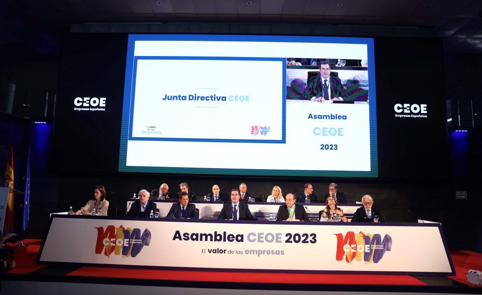La Asamblea CEOE 2023 ratifica la incorporación de AEIM
