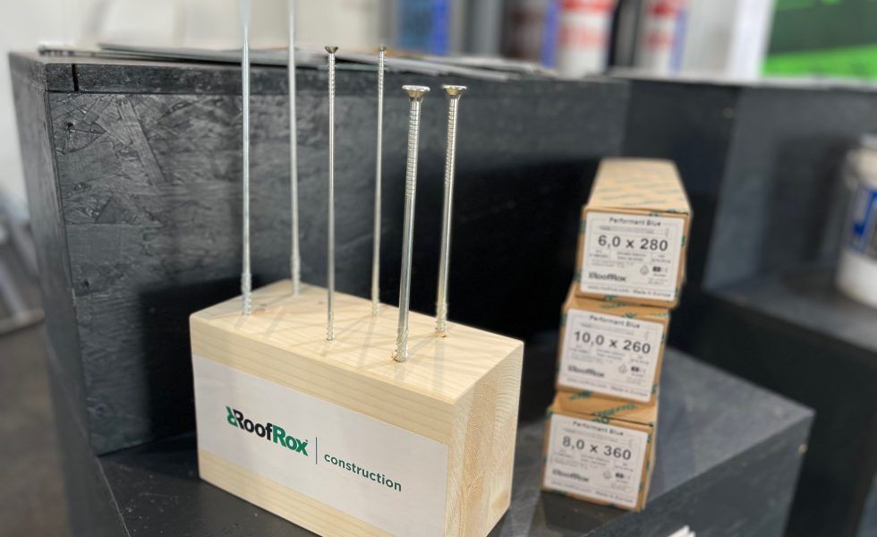 RIWEGA lanza una línea de tornillería estructural de madera