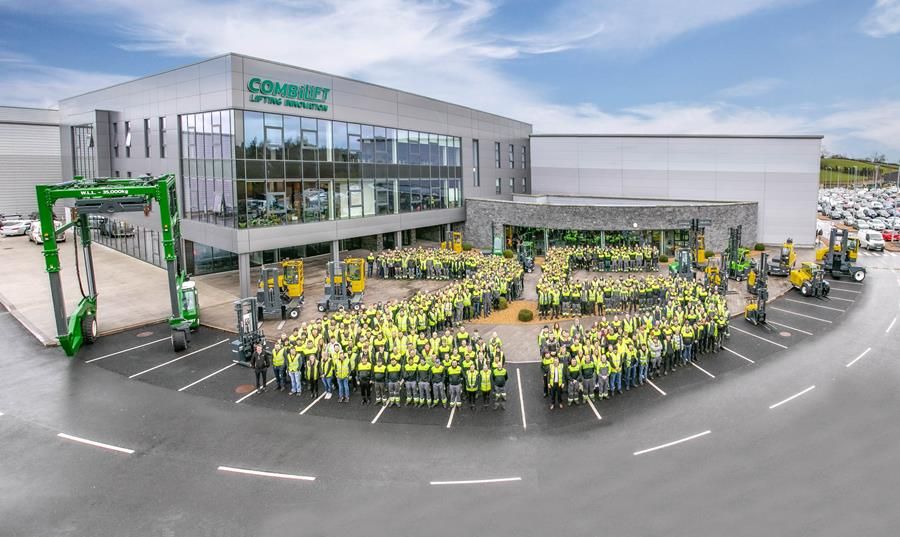 COMBILIFT celebra su 25 aniversario con una fiesta espectacular