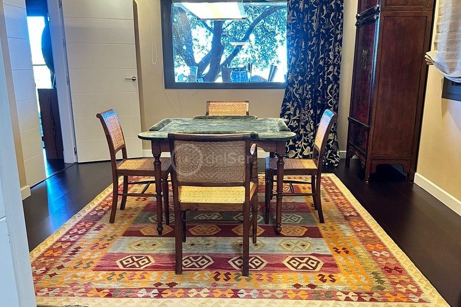 La ebanistería, una labor en peligro de extinción que cobra protagonismo en el interiorismo más top