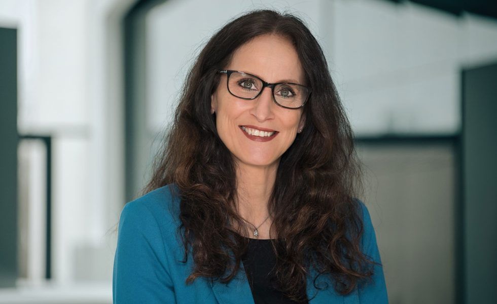 Tres preguntas a Elke Harreiß sobre FENSTERBAU FRONTALE 2024