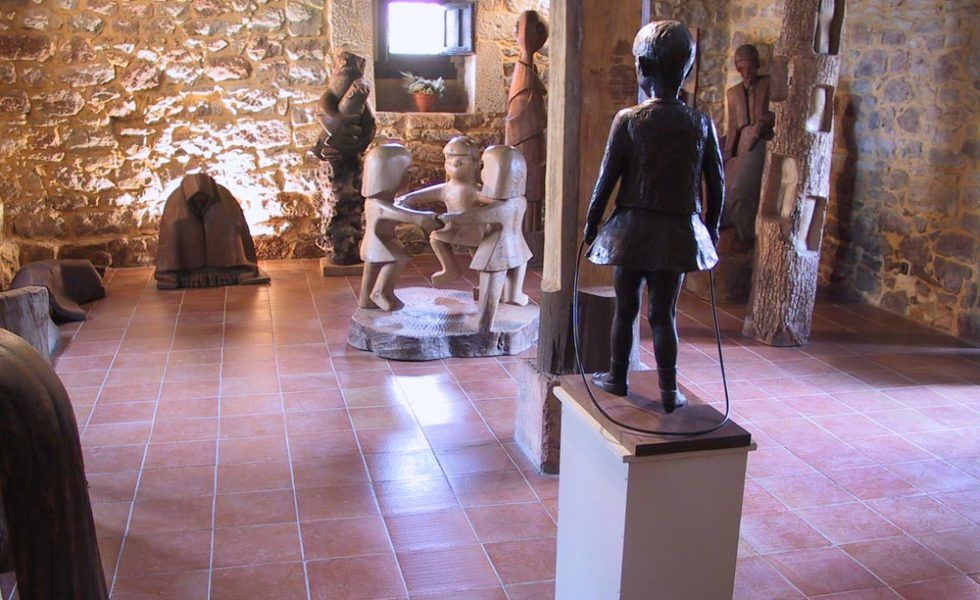 Ursi, el escultor en madera de los mineros