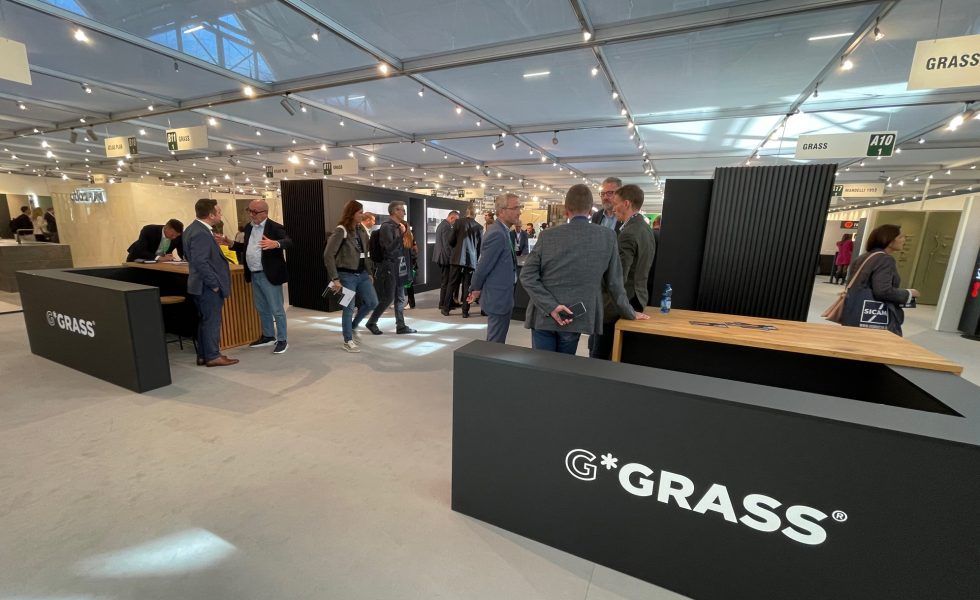 El fabricante de muebles ensancha su gama de productos con GRASS