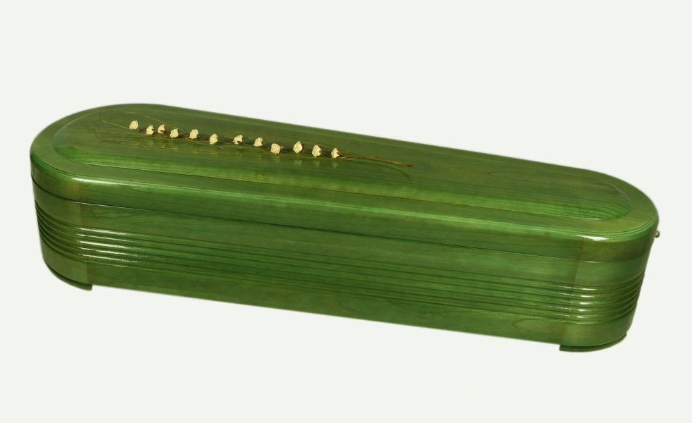 ¿Sabías que existe una normativa que regula la certificación de ataúdes ecológicos?