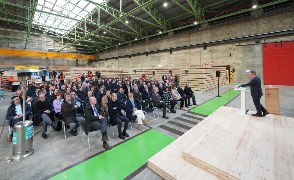 EGOIN abre en Legutio la mayor planta de madera CLT del sur de Europa