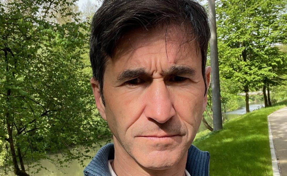 “Todavía ninguna marca ha logrado cubrir toda una jornada de labor en el monte con batería”