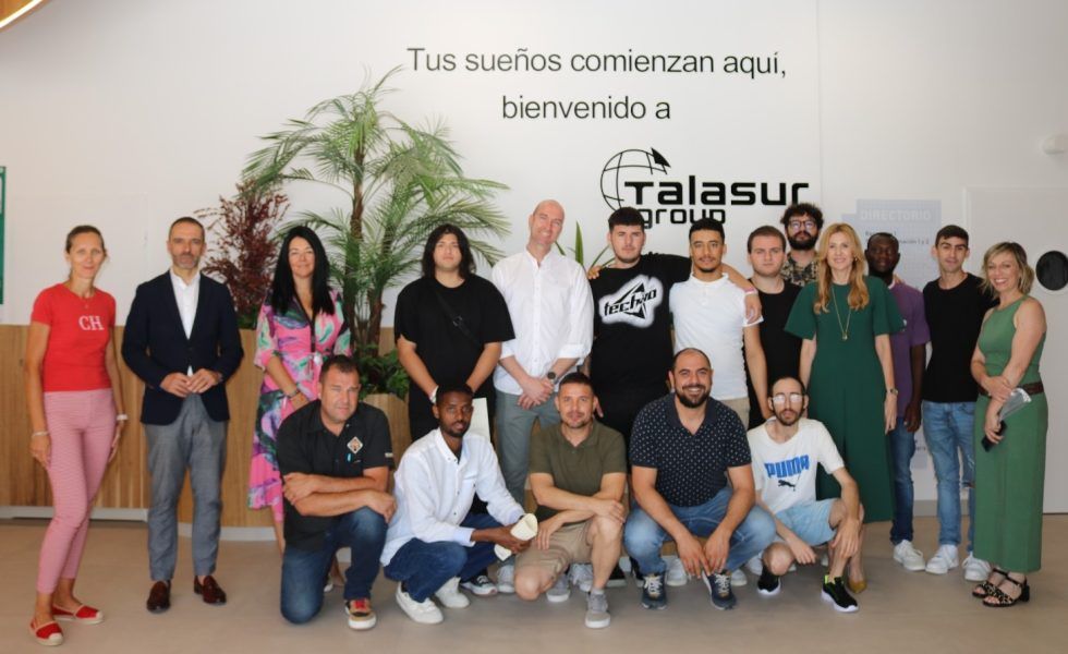 El SEF facilitará a 60 desempleados obtener cualificación para trabajar en el sector de la madera y mueble