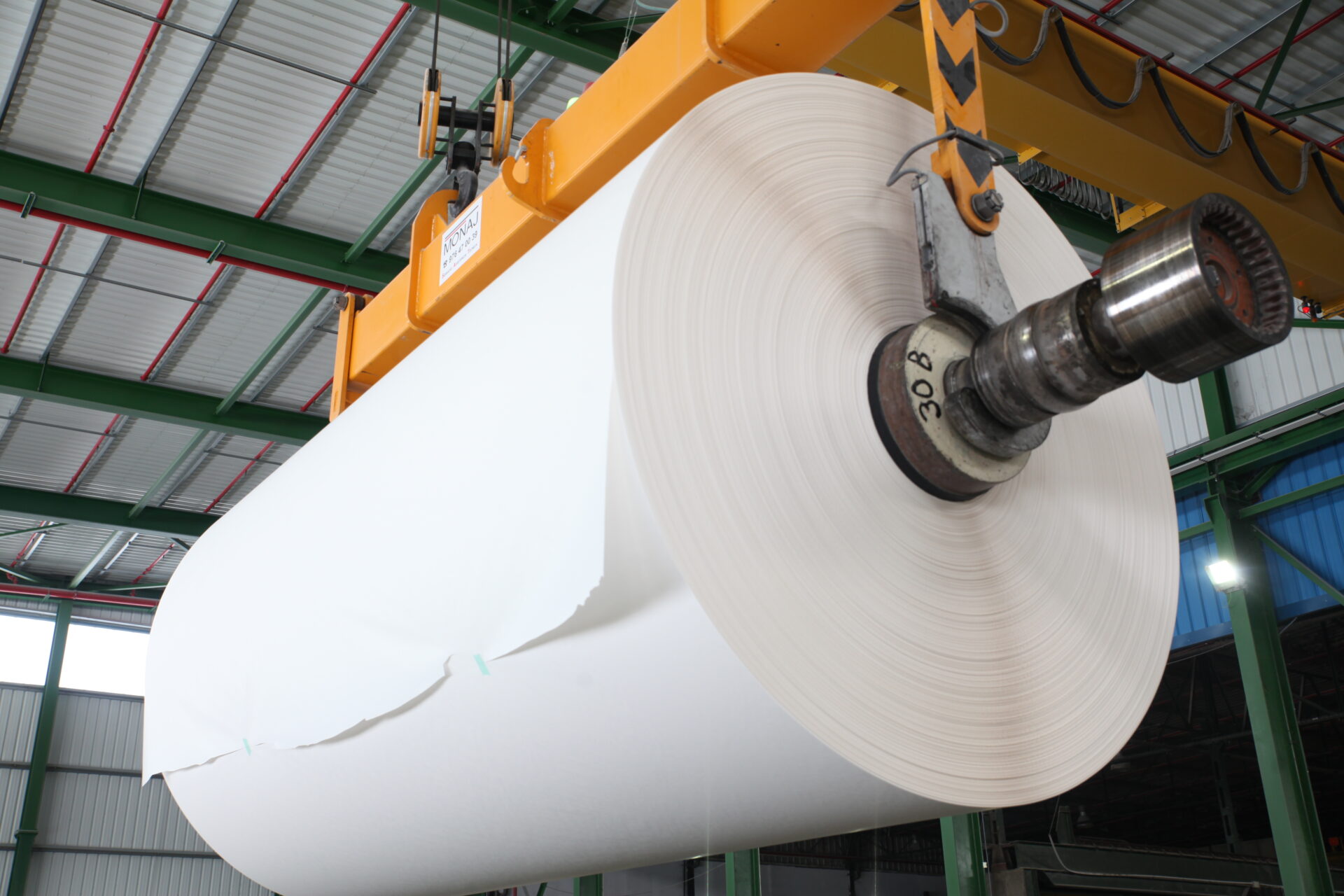 La INDUSTRIA PAPELERA española reduce un 29% sus emisiones de CO₂ desde 2020