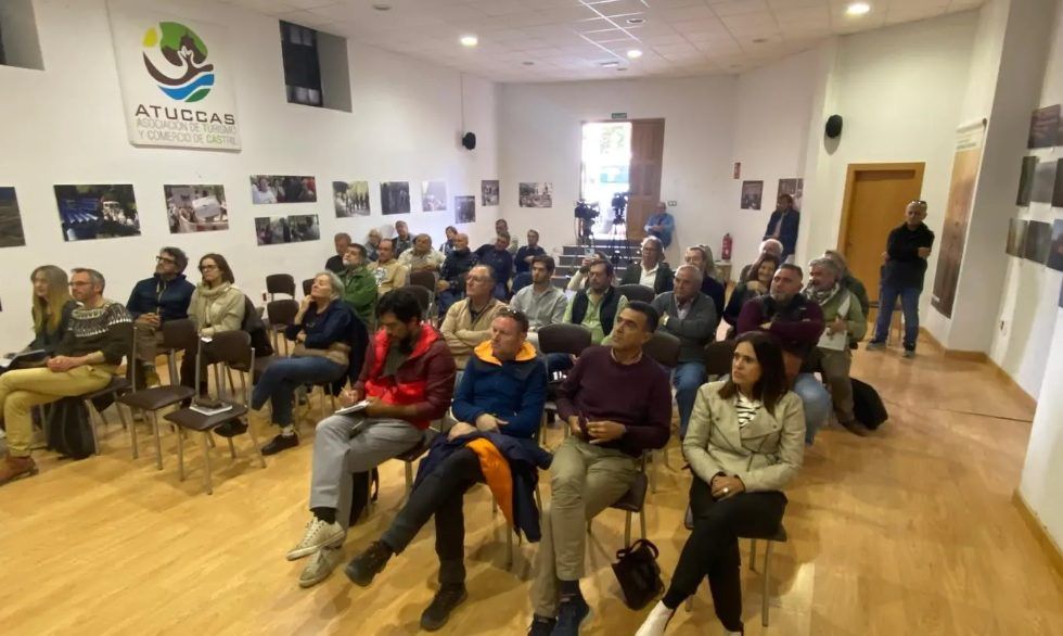 Castril acoge el seminario “El chopo, el agua y los propietarios”