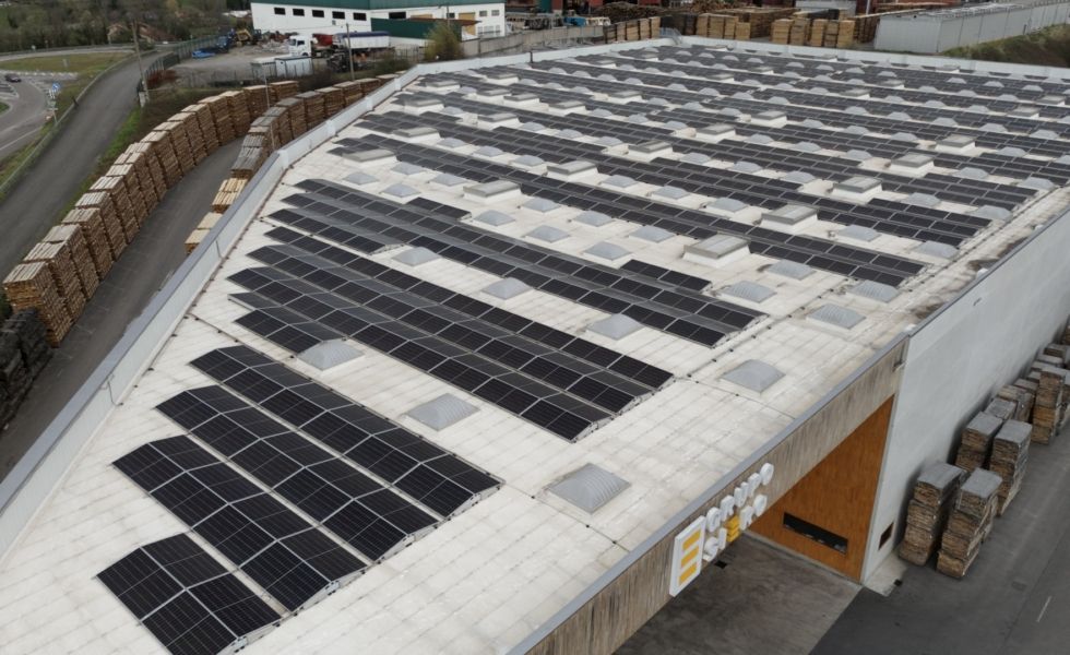 GRUPO SIERO impulsa su transición energética con una nueva planta fotovoltaica en SIERO LAM