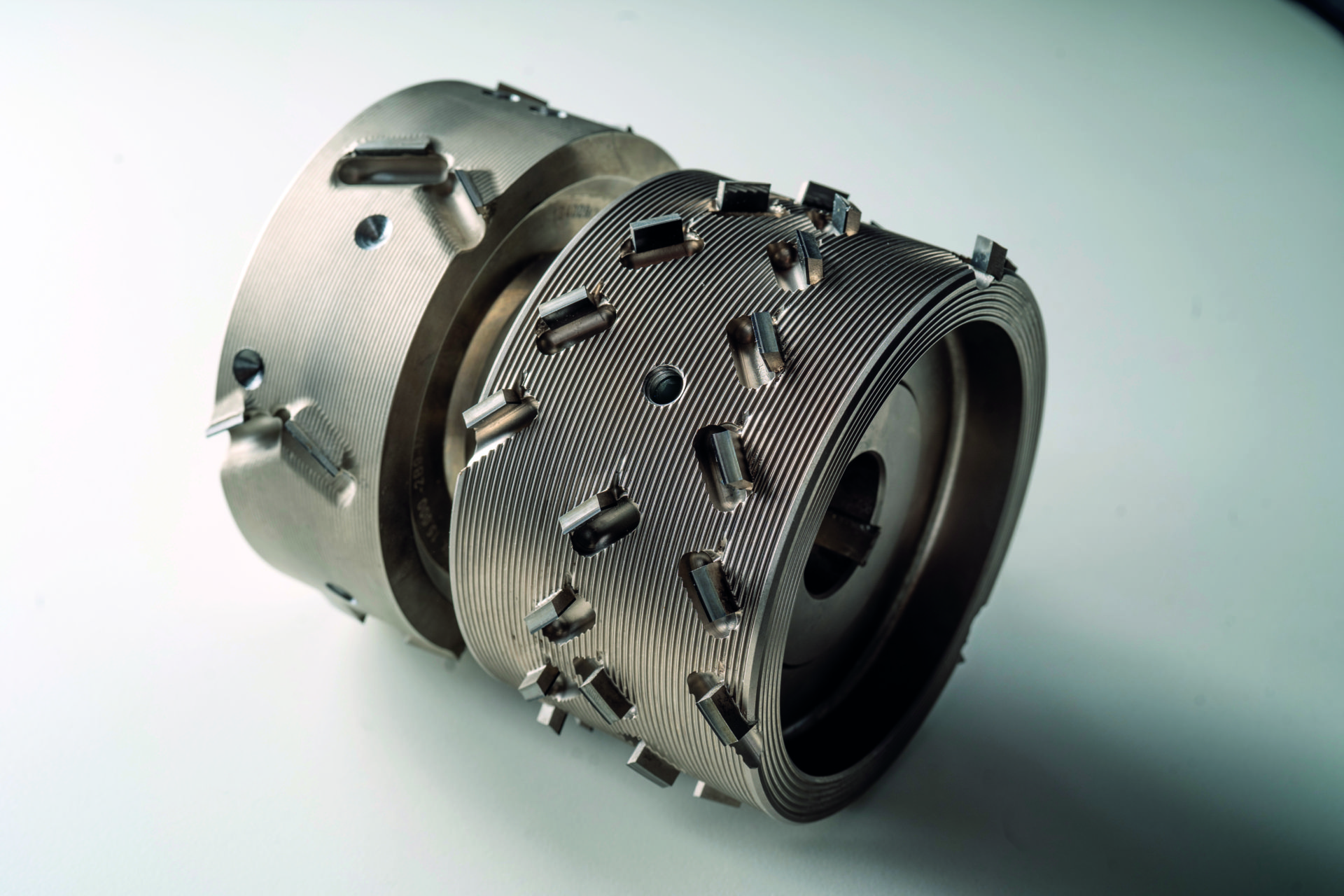 Regeneración eficaz de las fresas de unión