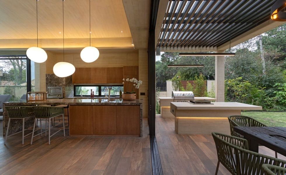 DEICO e ILVA: barnices que potencian la excelencia en carpintería arquitectónica exclusiva