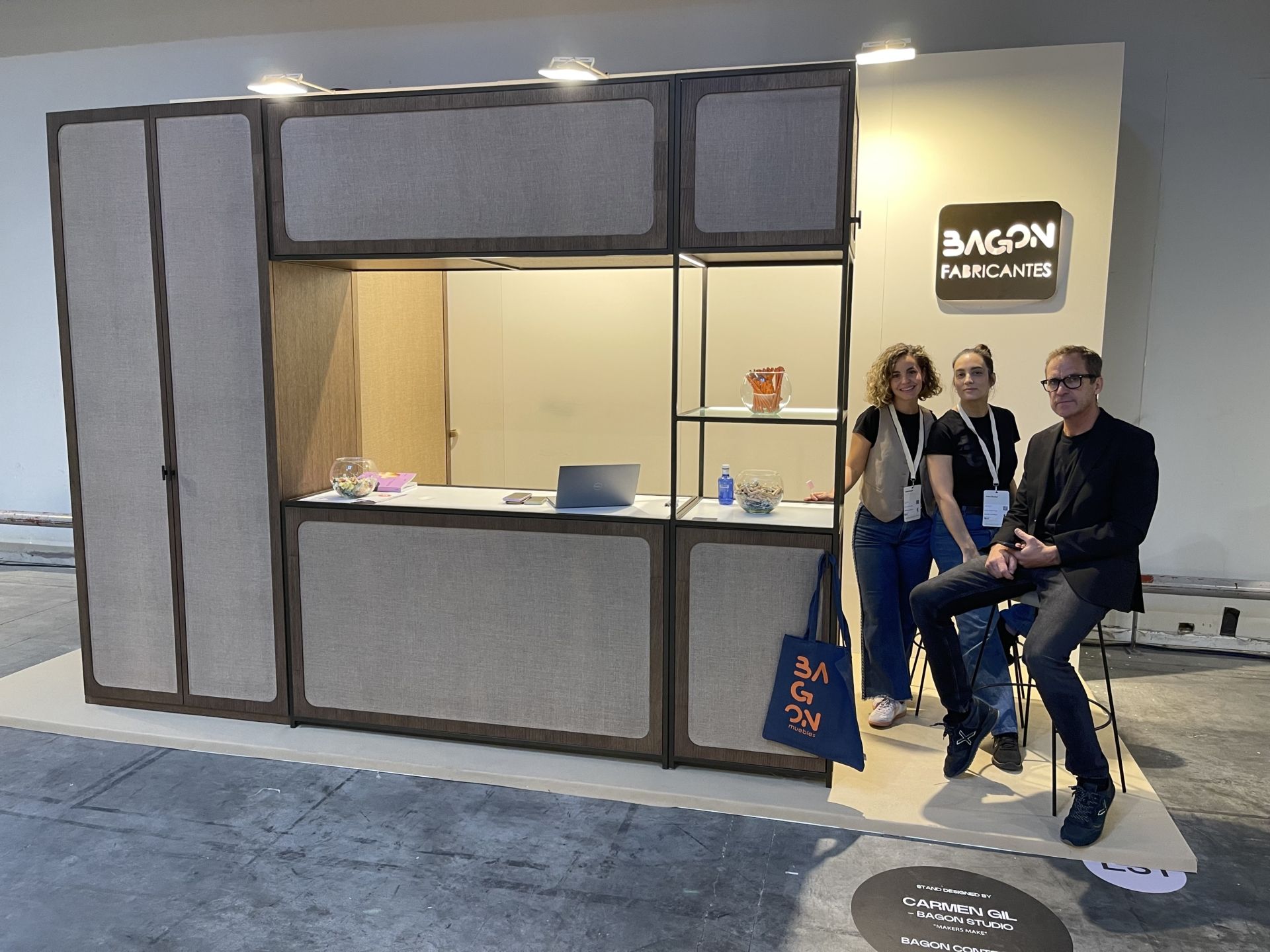 BAGON Furniture muestra “madera pura” en interihotel