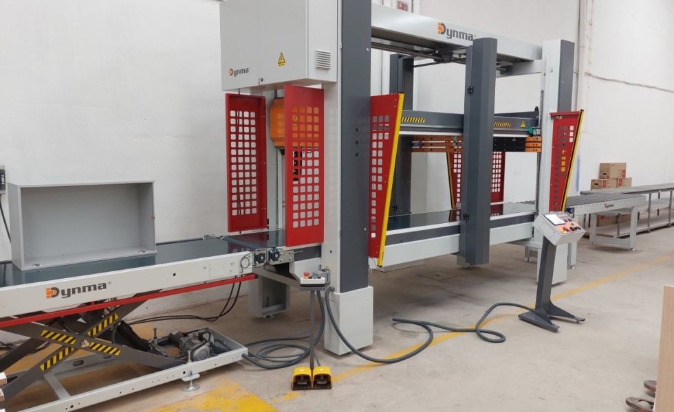 Nueva prensa de armado DYNMA VK-015 para el Grupo INARA