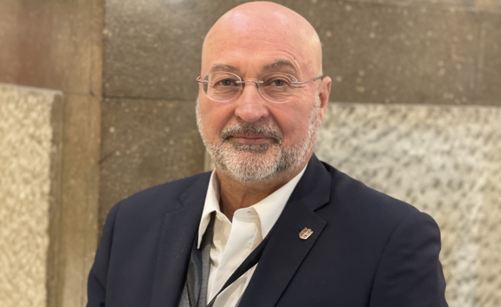 “Para innovar, necesitas la locura de los jóvenes … y un lápiz”