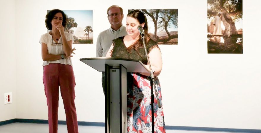La Antigua Escuela de Magisterio de Jaén acoge la muestra fotográfica “Más allá del árbol”