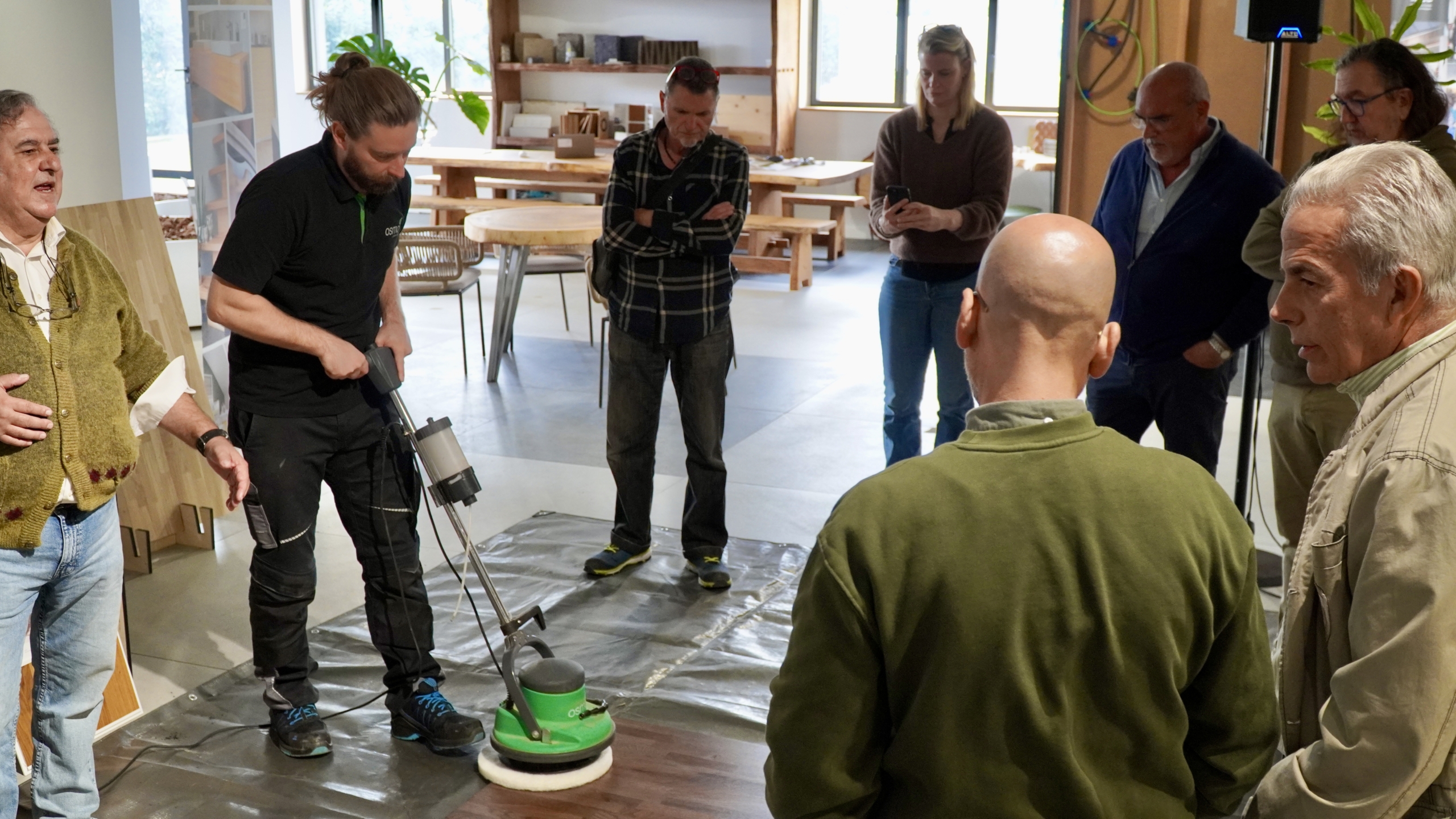 Exito de la Masterclass OSMO en EcoHUB