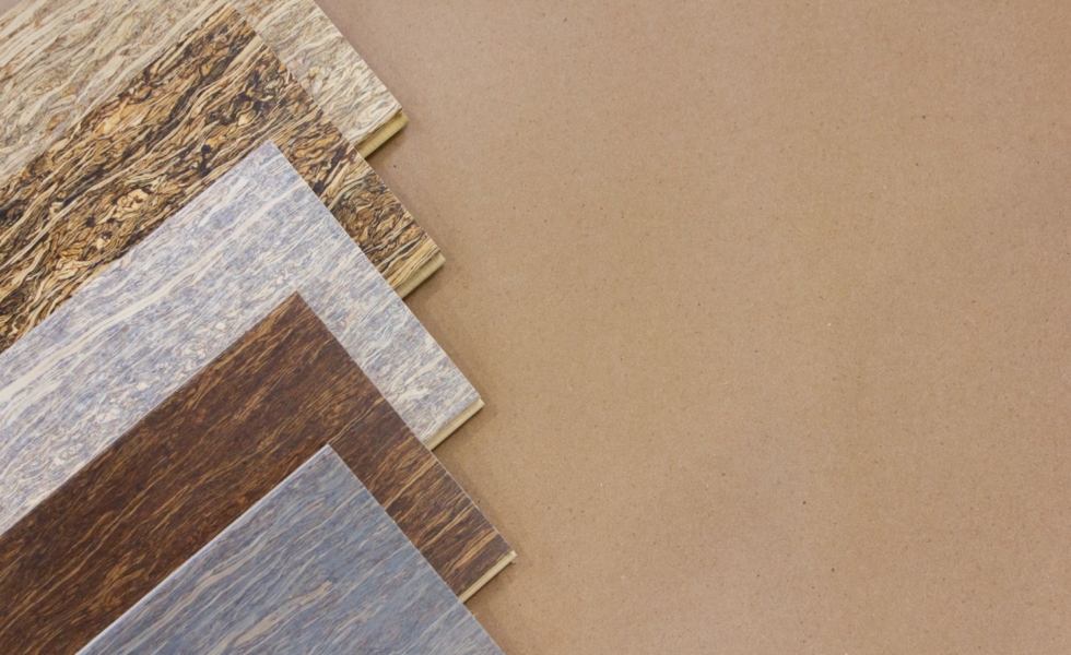 Corcho reciclado y madera técnica, entre las tendencias materiales 2026