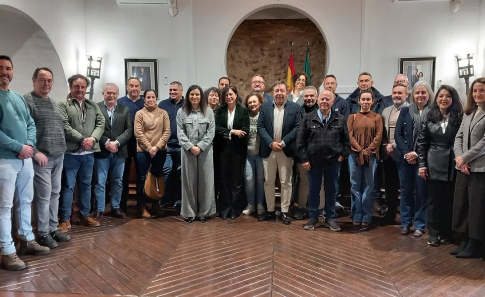 VILLA DEL RÍO impulsa el sector del mueble con la creación de su nueva asociación empresarial